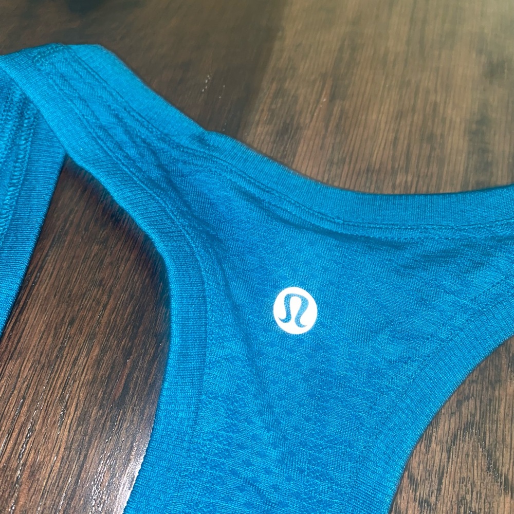 Lululemon tank top